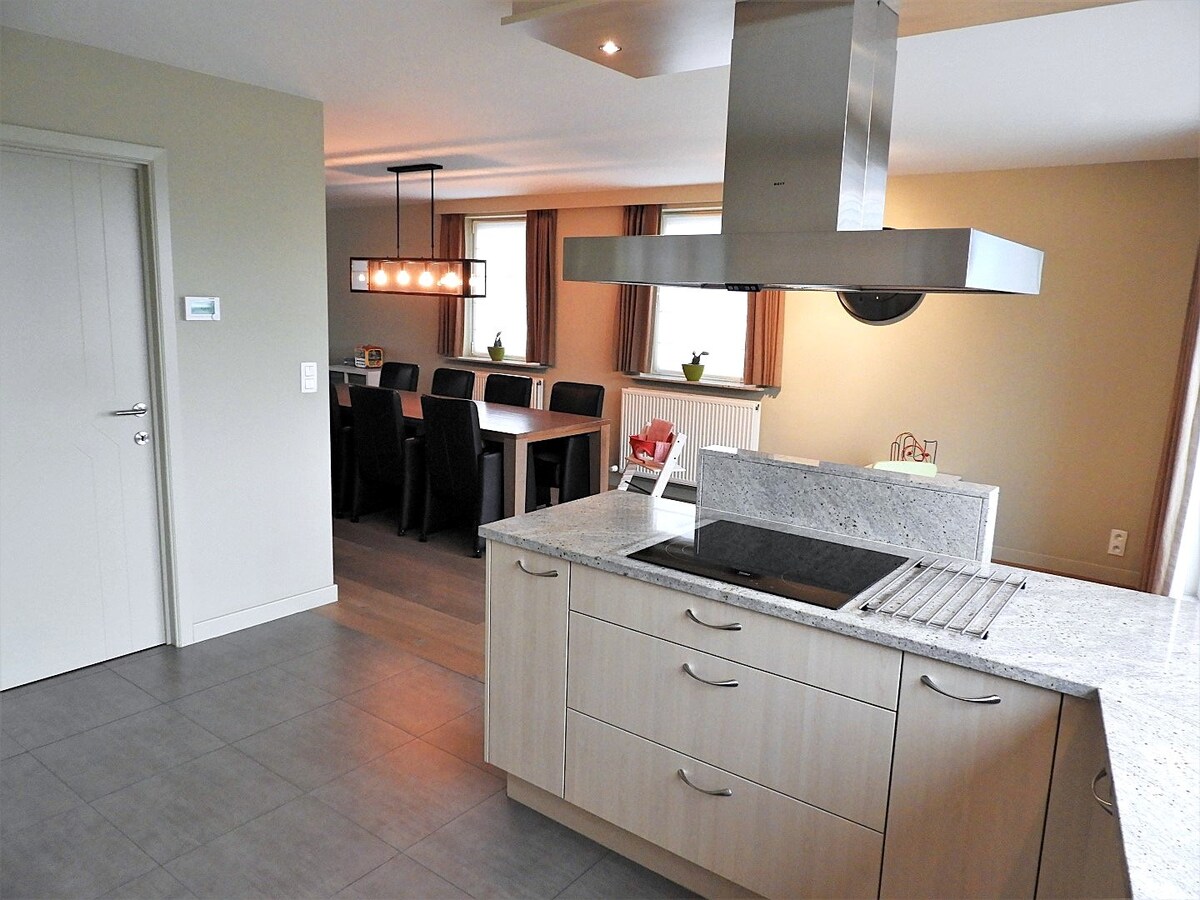 Duplex verhuurd in Weelde