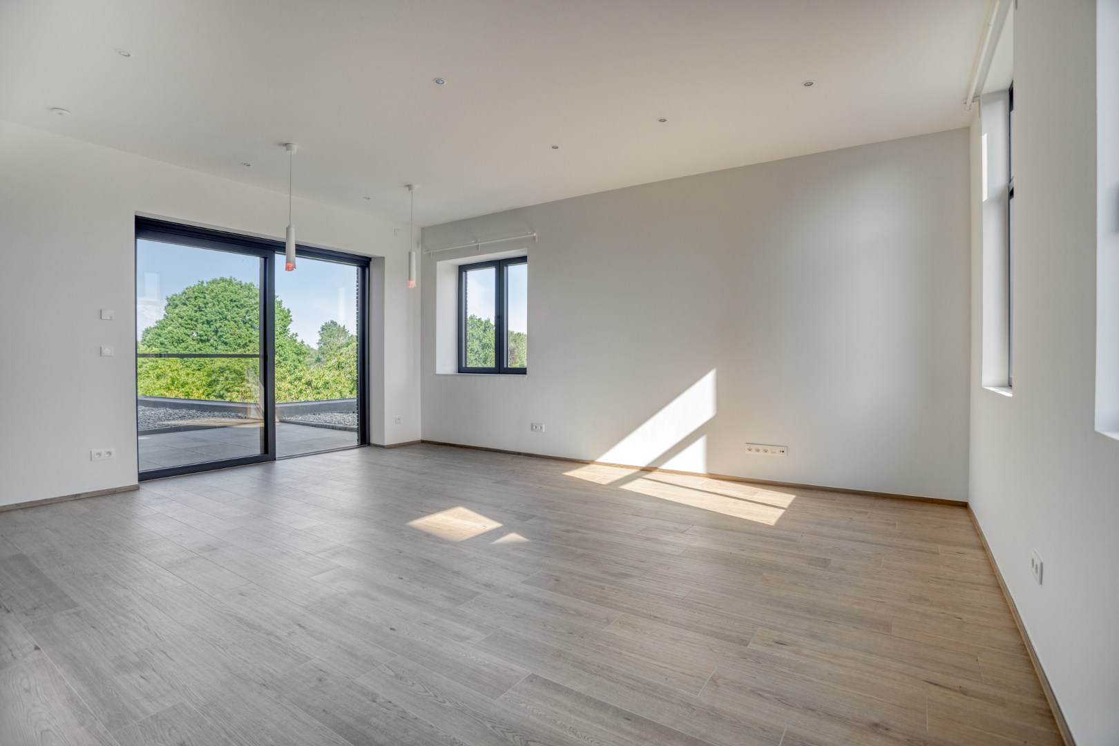 Volledig gerenoveerd appartement in Holsbeek met 3 slaapkamers en lift - EPC 72 Kwh/m² 