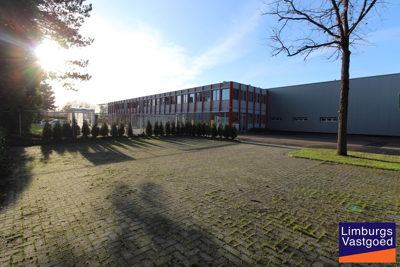 'T SAS - KMO UNIT 3 -  244,90 m² - a/d voormalige Smeets Site 