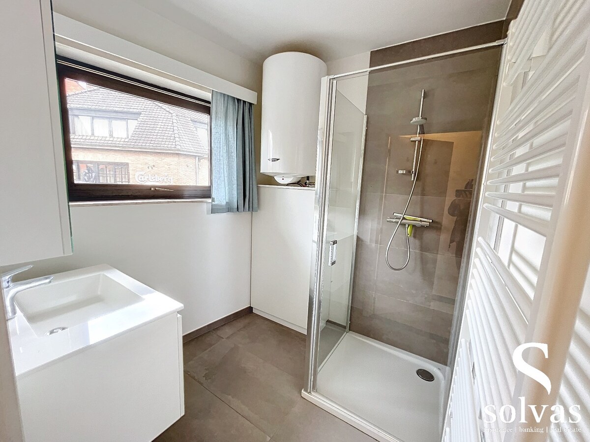 Topappartement met twee slaapkamers te centrum Knesselare 