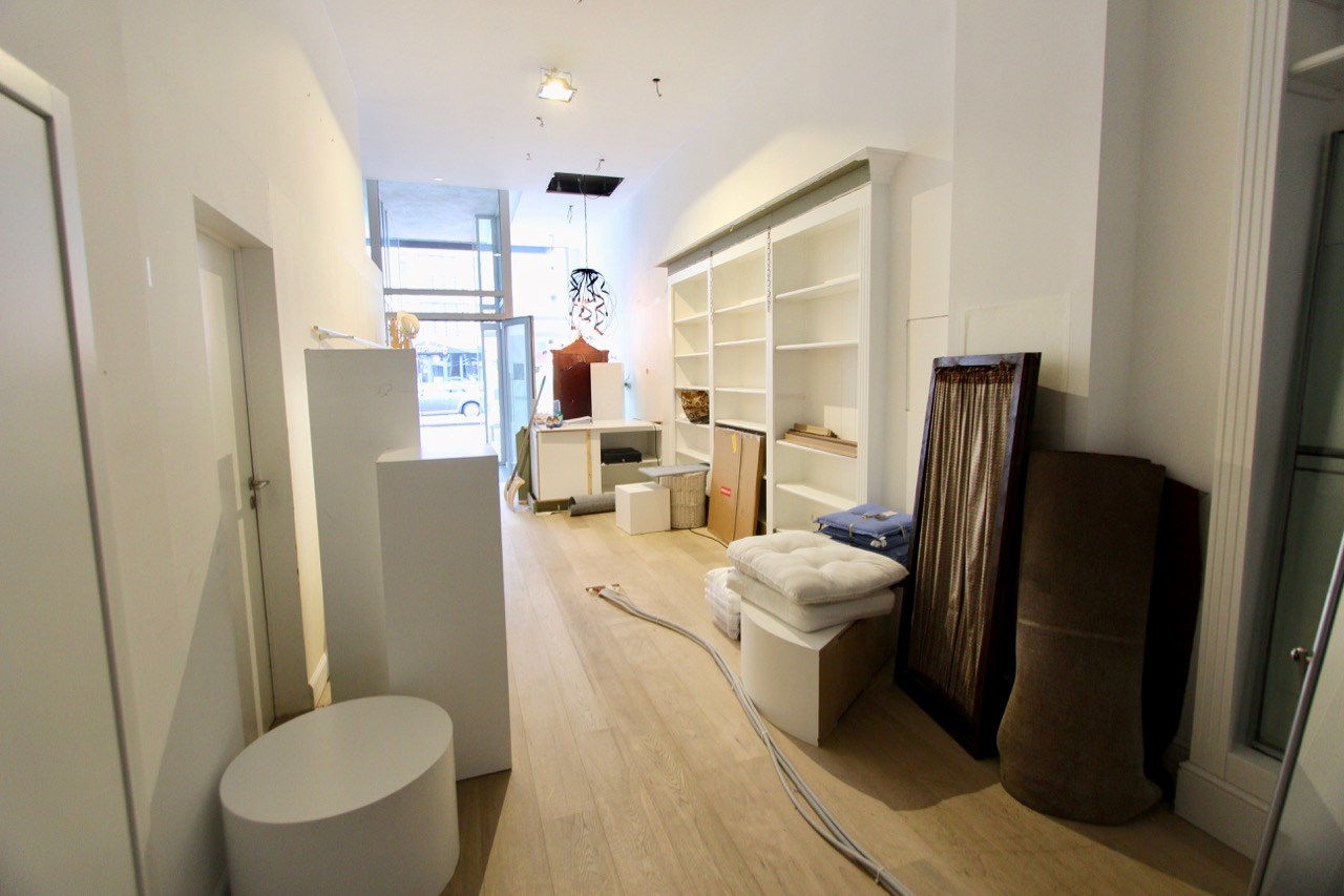 Handelspand te huur op een TOP ligging in de LIPPENSLAAN te Knokke. 