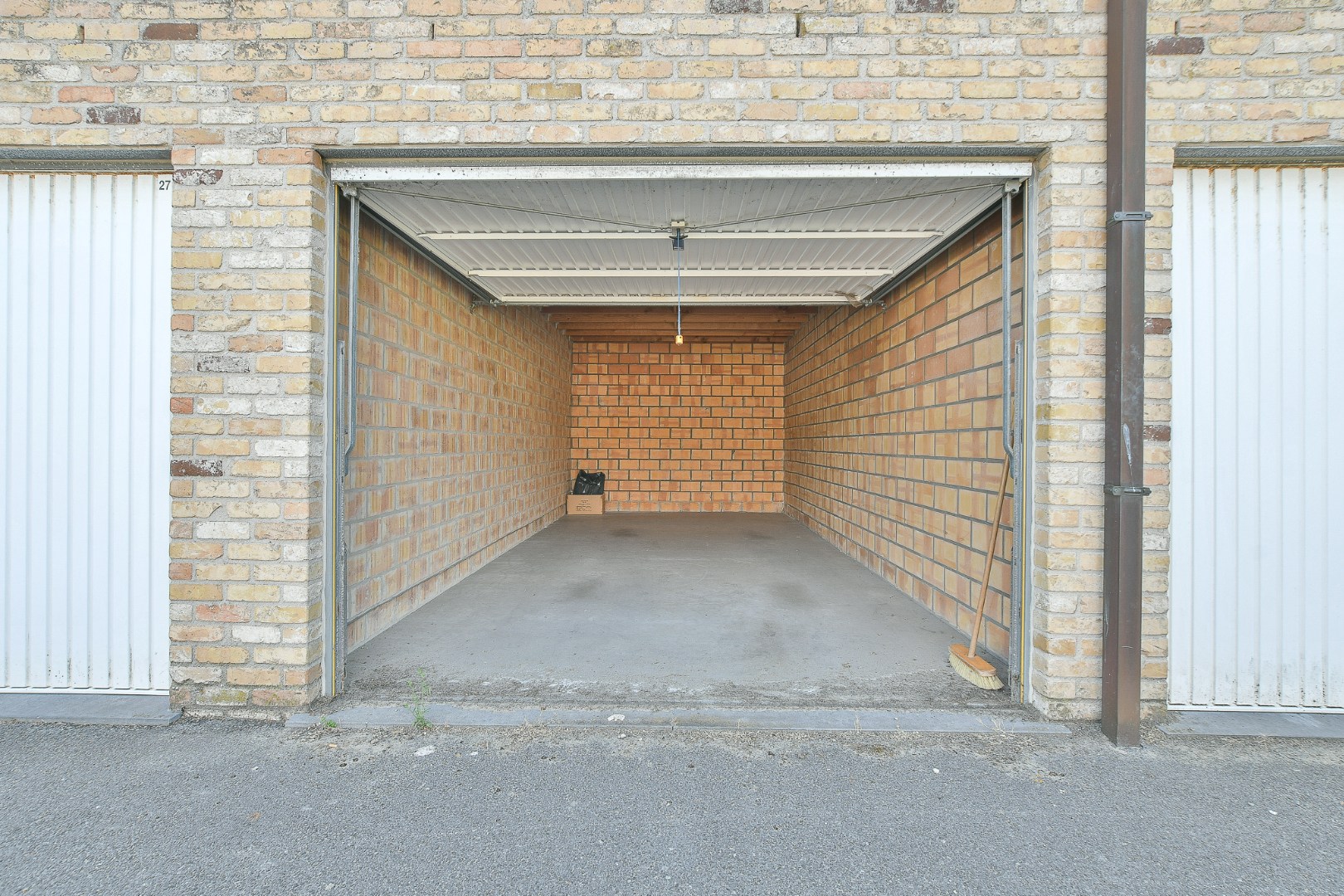 Garagebox te koop in centrum De Haan 