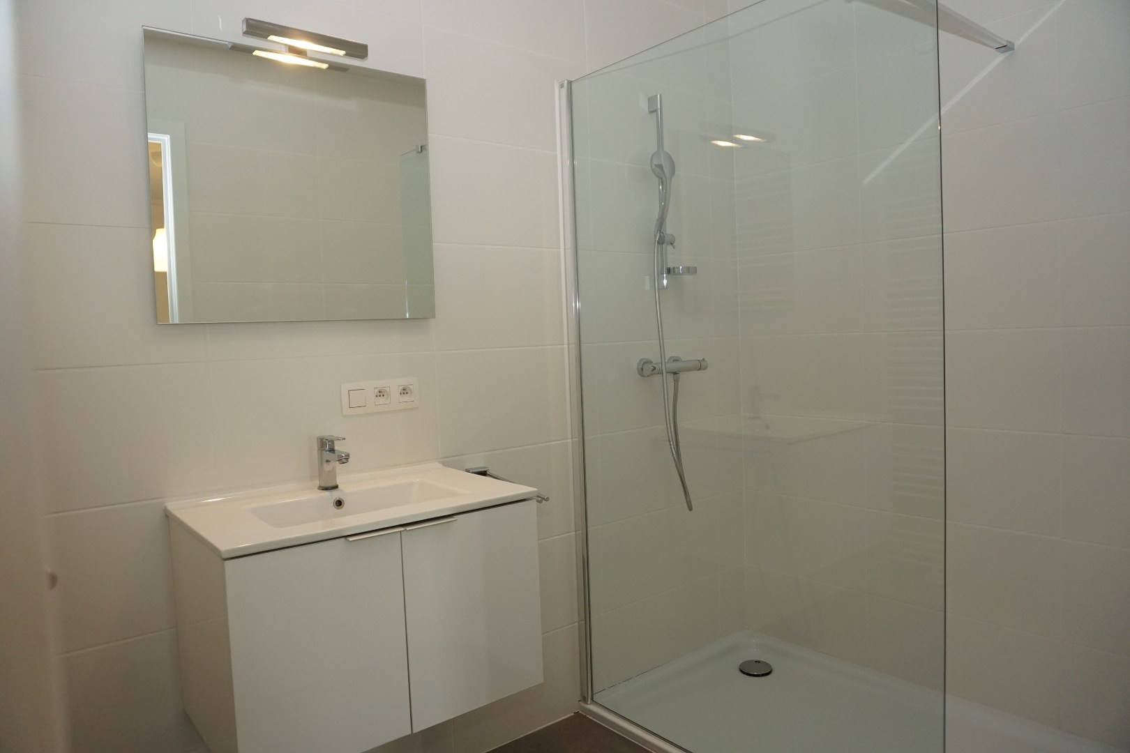 Appartement récent avec grande terrasse dans le centre d'Ostende 