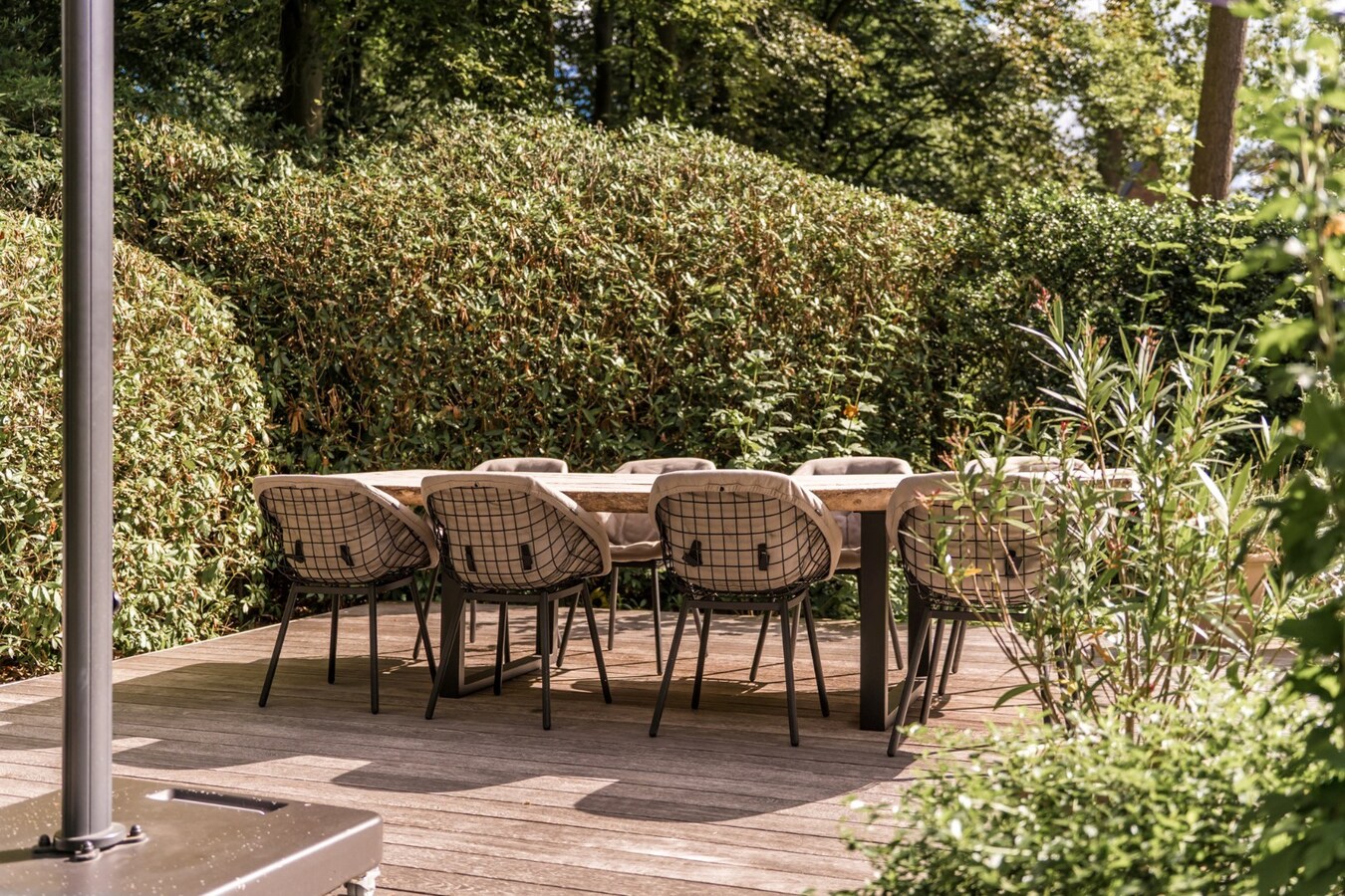 Prachtige villa met sublieme tuin op toplocatie in Schoten 