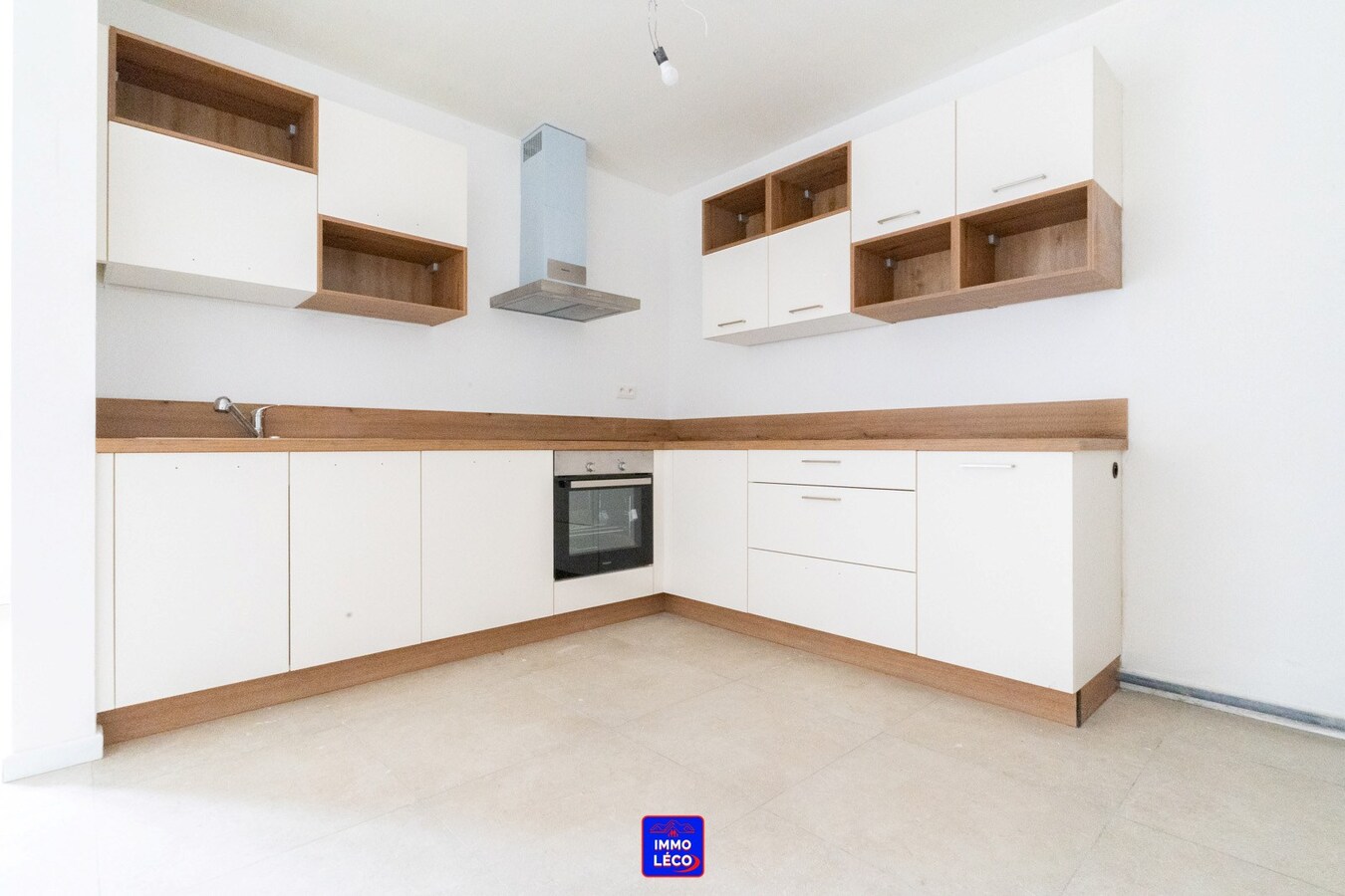 Maison neuve avec terrasse, proche du centre-ville ! 