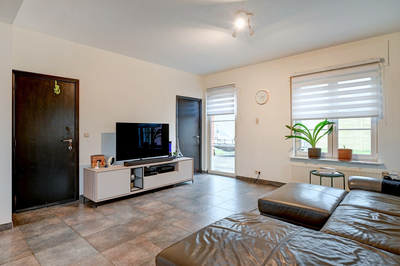 Charmante, rustig gelegen woning met 5 slaapkamers 