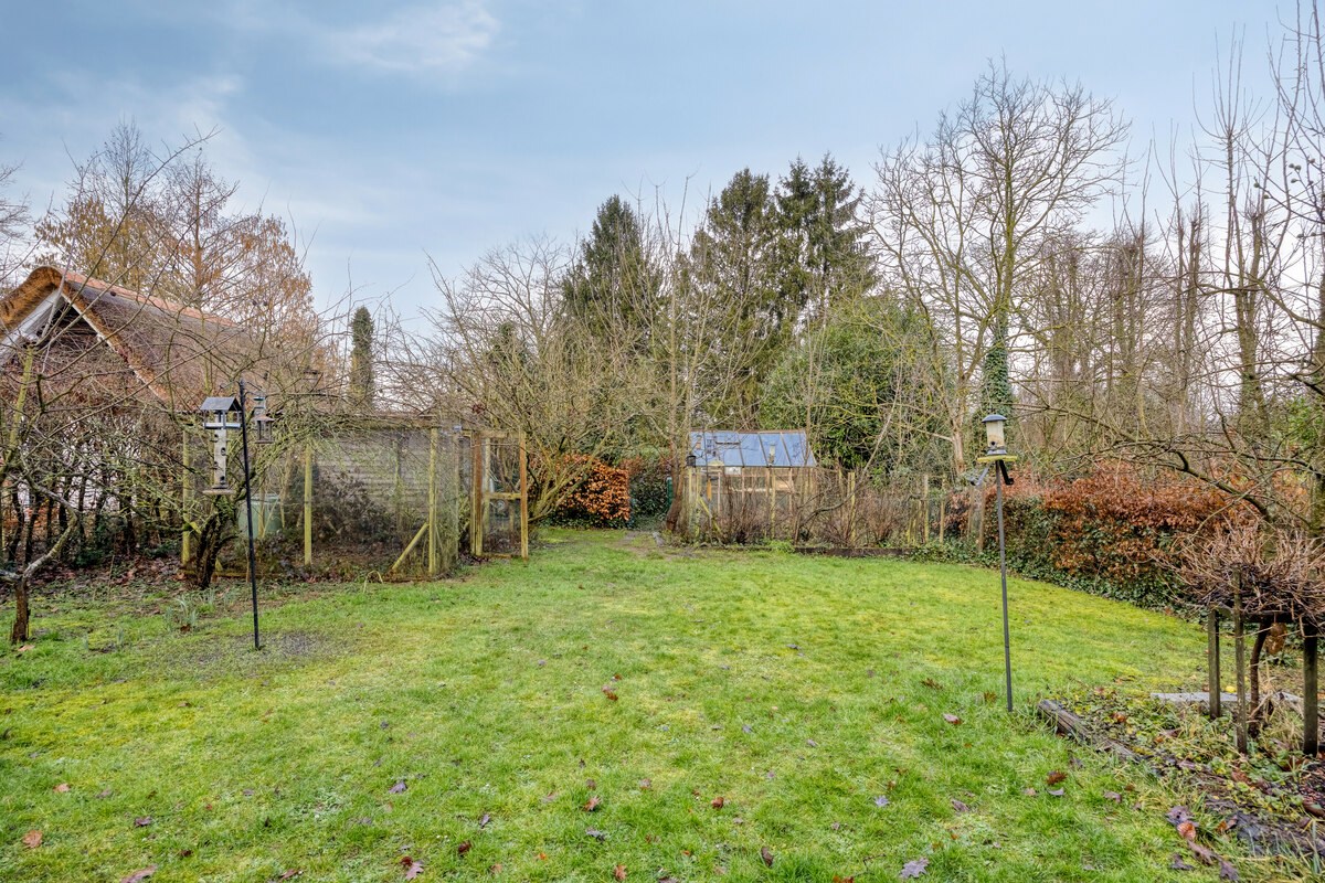 Ruime gerenoveerde villa met 5 slaapkamers en 2 badkamers, tuin en garage in Kessel-Lo, EPC-waarde 285 kWh/m² 