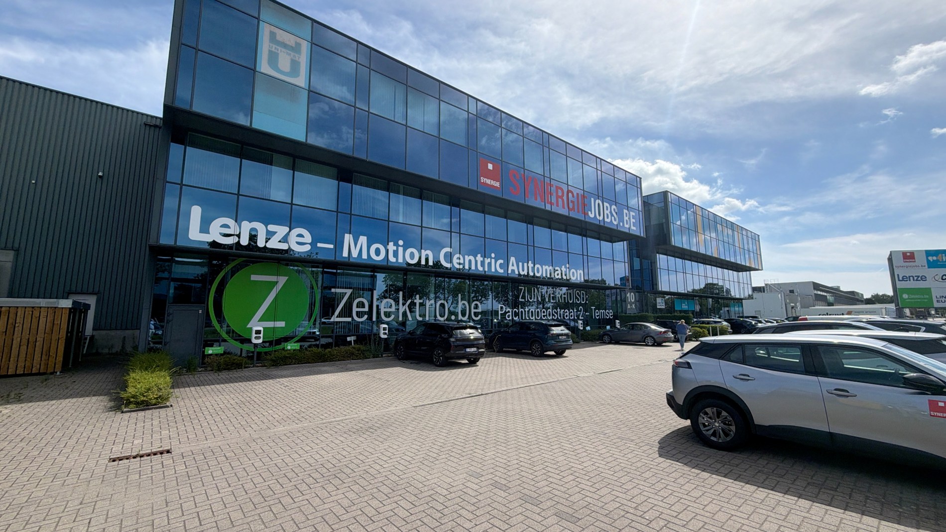 Kantoren te huur op zichtlocatie langs N16 in Bornem