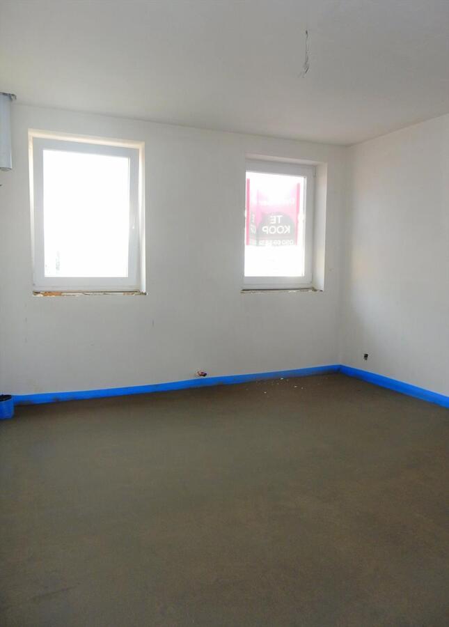 Moderne nieuwbouwwoning met garage 