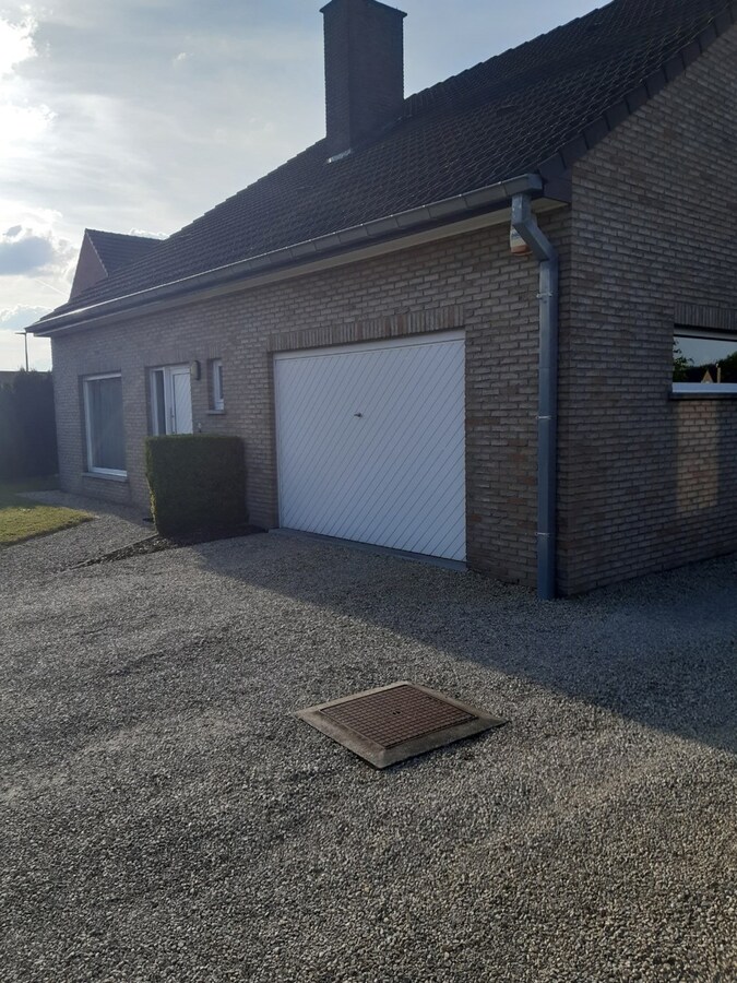 Praktische, gelijkvloerse woning. 