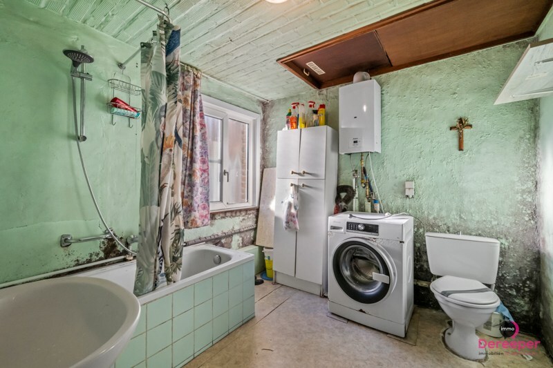 Alleenstaande woning met bijgebouwen en prachtig landelijk uitzicht 