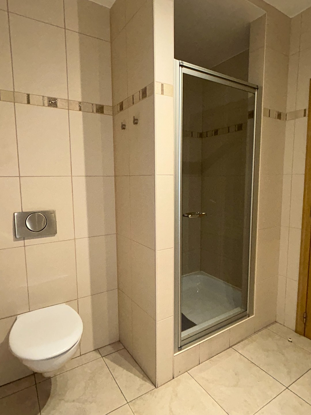 Prachtig hoekappartement met garage en private berging 