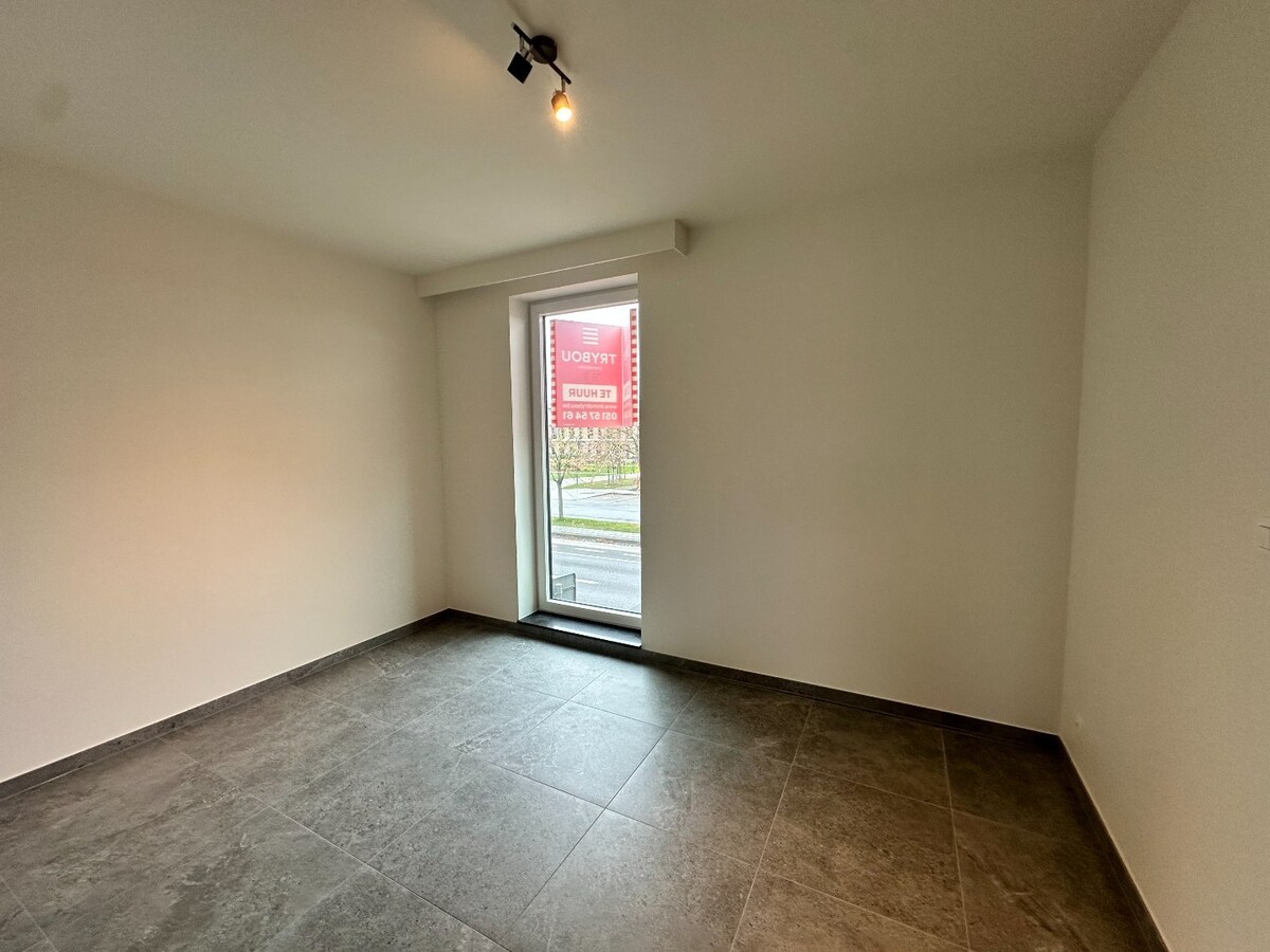 Nieuwbouwappartement met twee slaapkamers en zonnig terras 