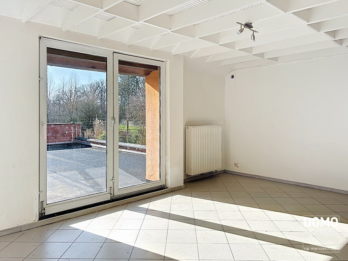 DUPLEXAPPARTEMENT MET TERRAS TE STOKROOIE 