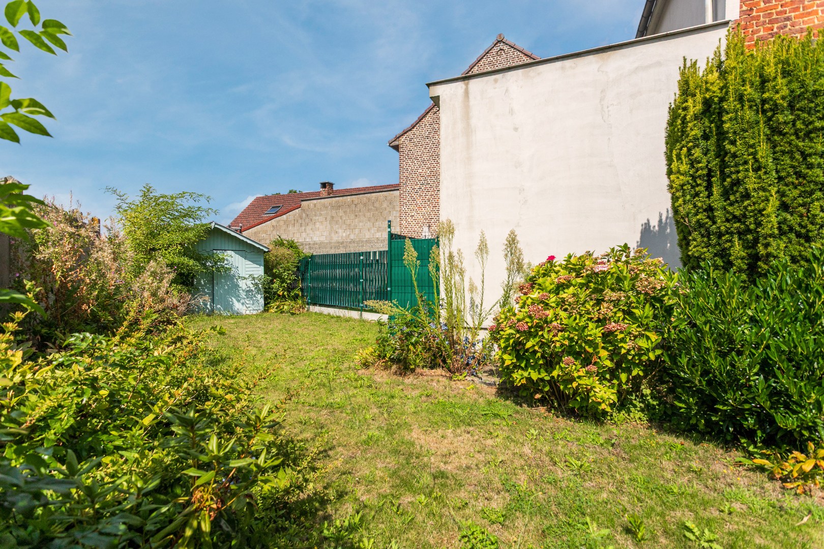 Instapklare woning (EPC:B) met 3 slpk, tuin en garage 