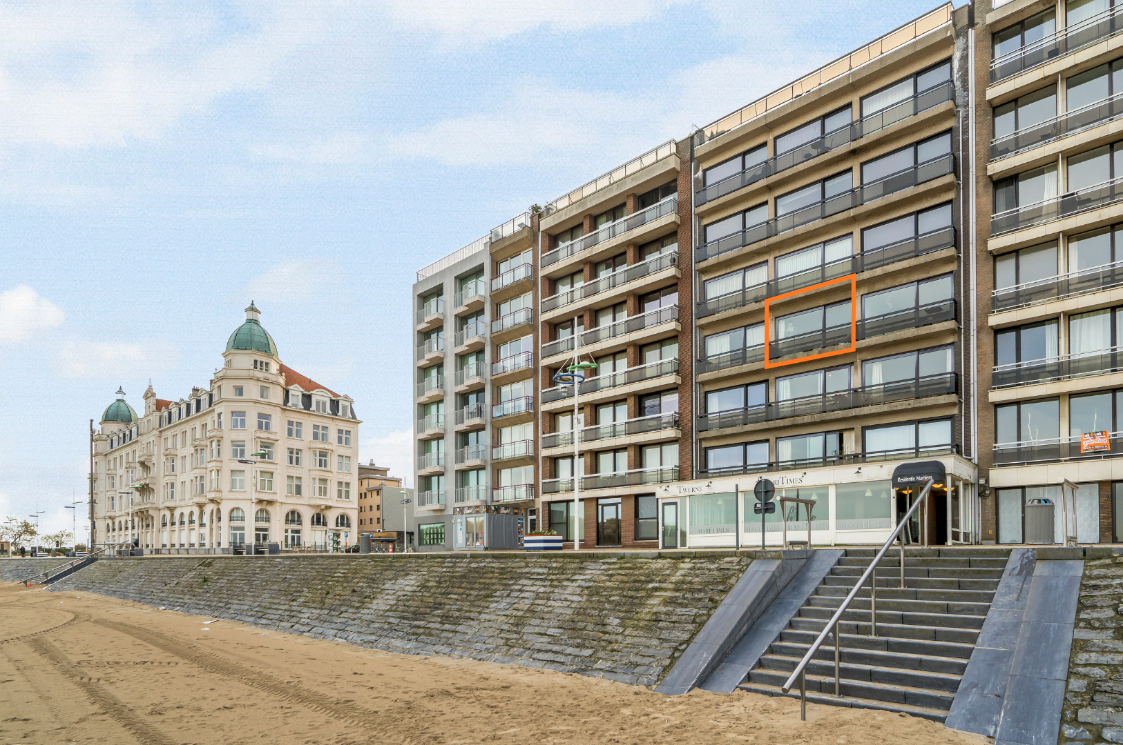 te renoveren studio op de Zeedijk van Zeebrugge 