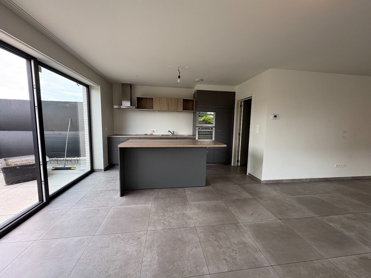 Nieuwbouwwoning met 3 slaapkamers te Koekelare 