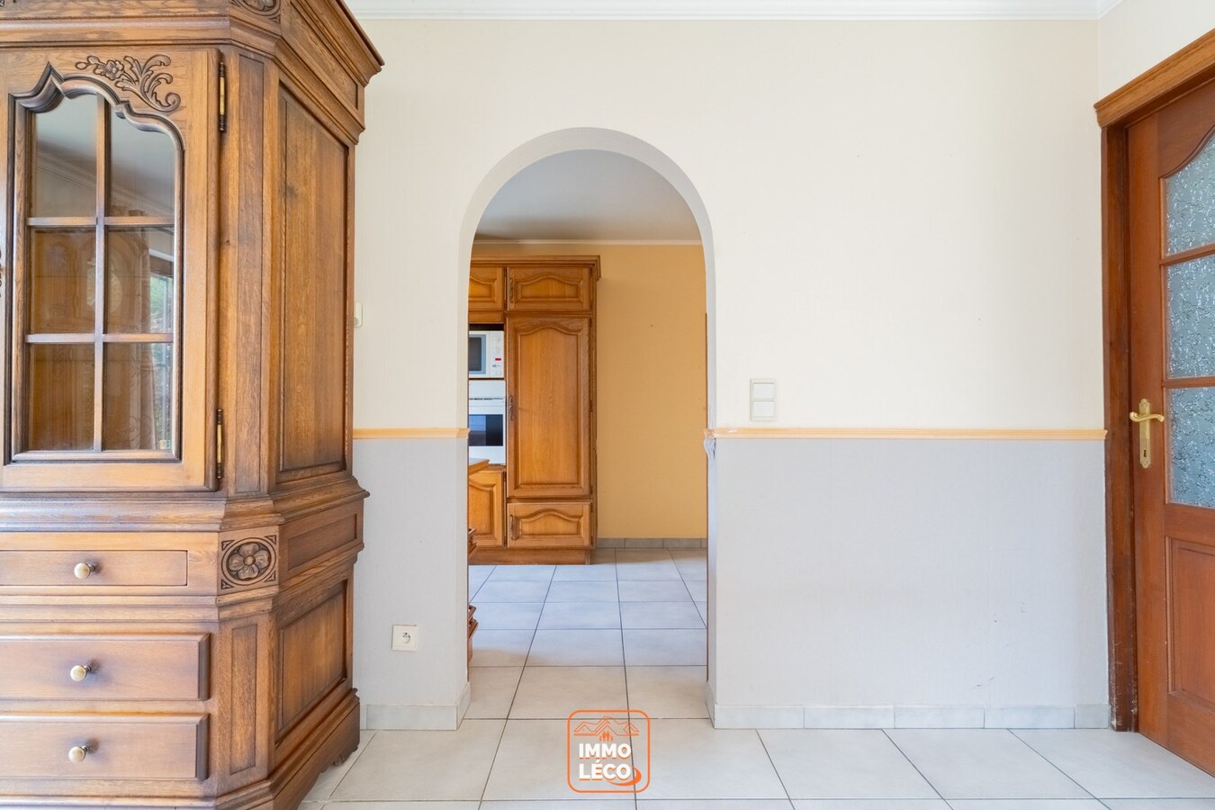 Villa semi "Plain-Pied" avec 2 garages, sur une parcelle de 759m², TOP POTENTIEL ! 