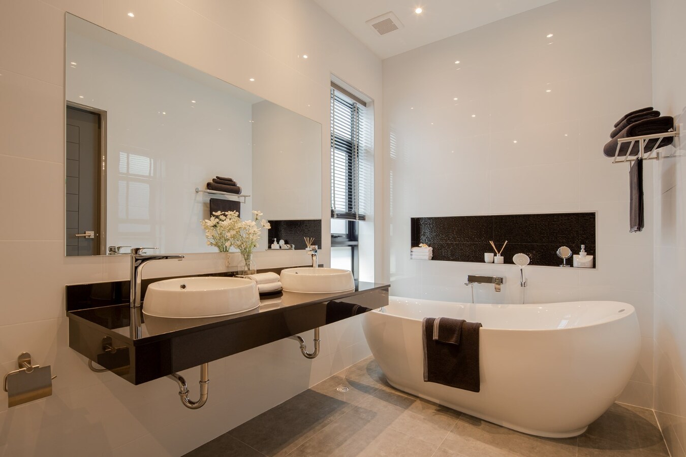 Thailand: Gloednieuwe luxe villa met zwembad in Chiang Mai. 