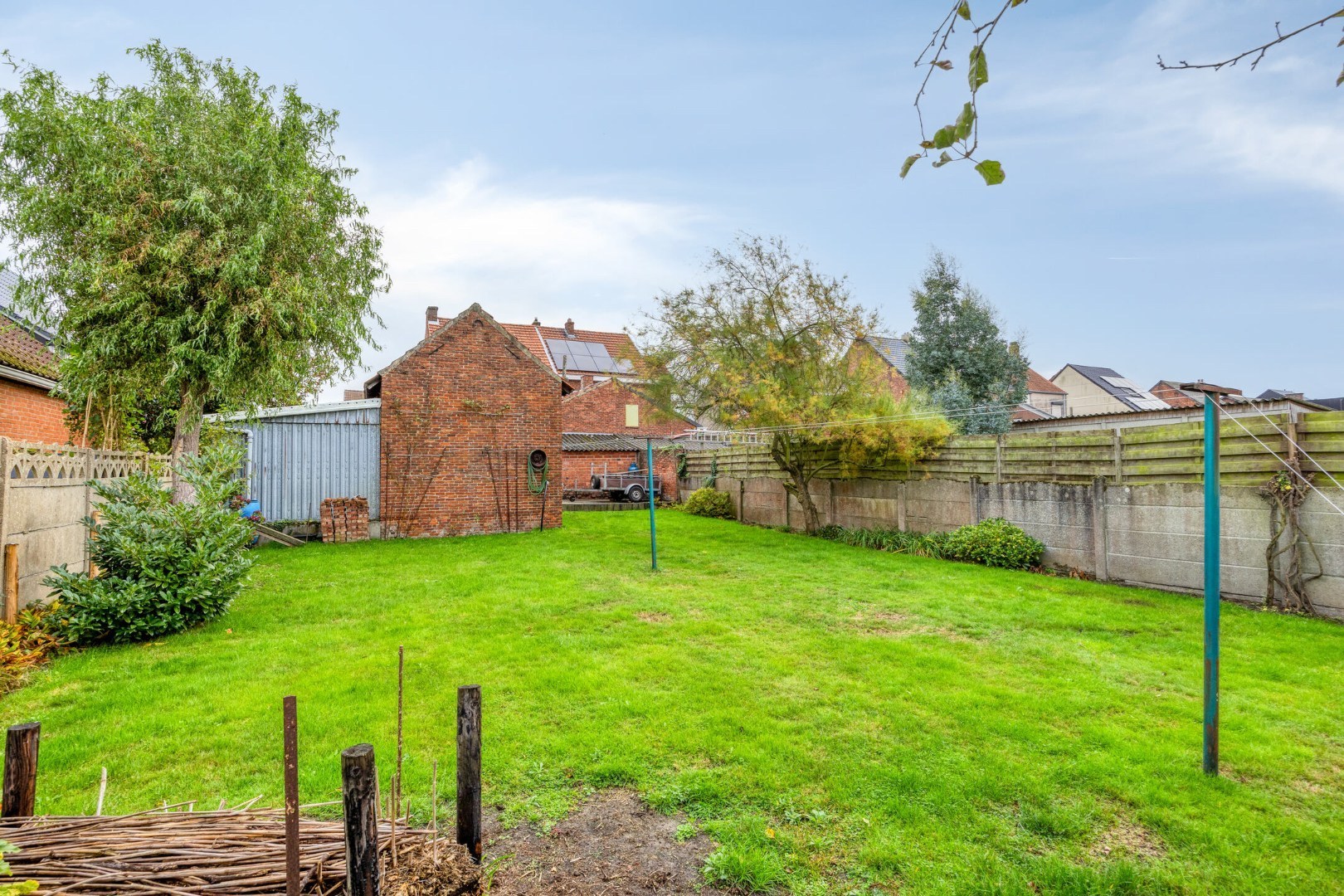 Te renoveren gezinswoning met 2 slpk. nabij het centrum van Leopoldsburg 