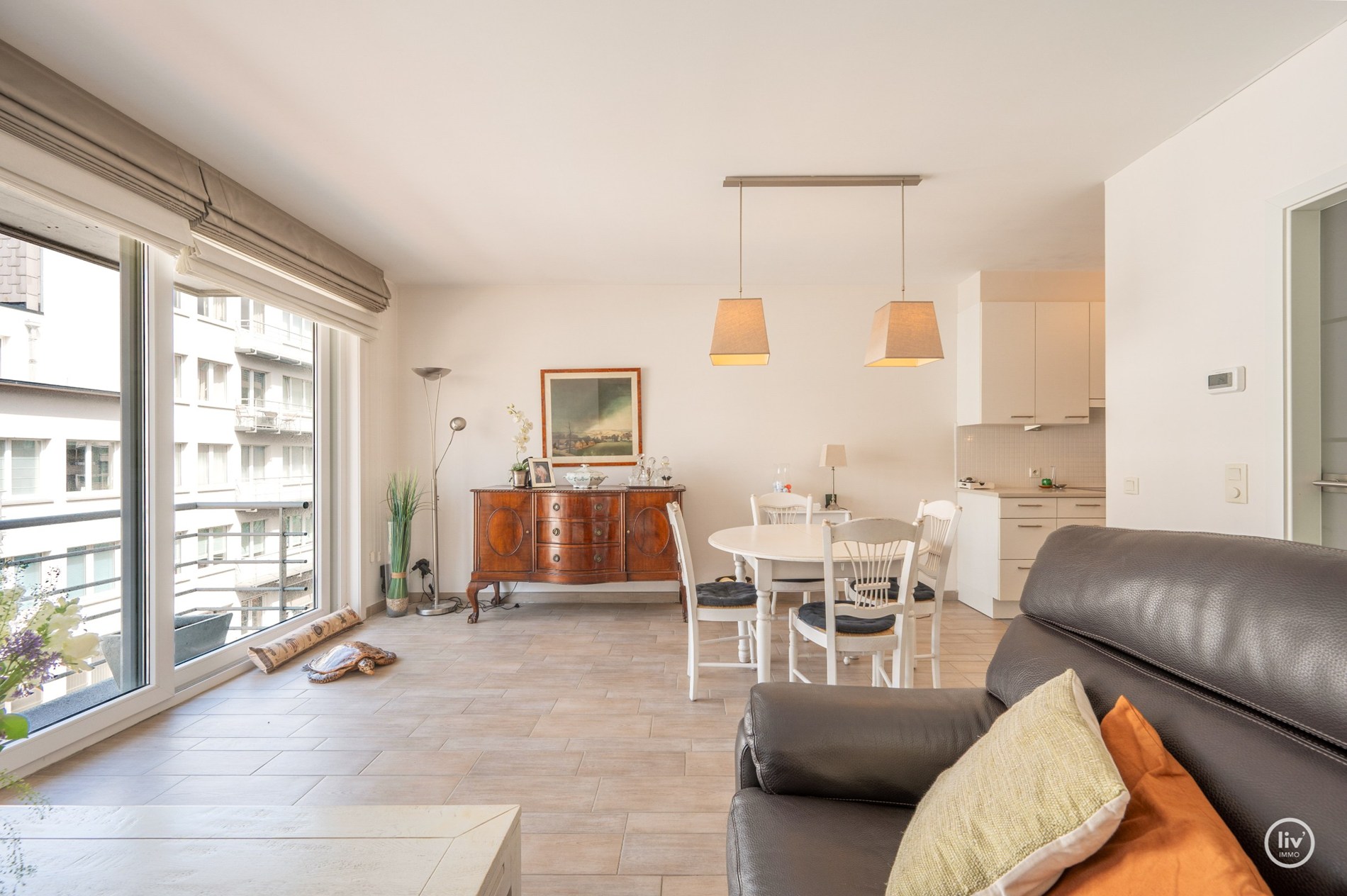 Instapklaar  2-slaapkamerappartement op een centrale ligging te Bayauxlaan in Knokke. 