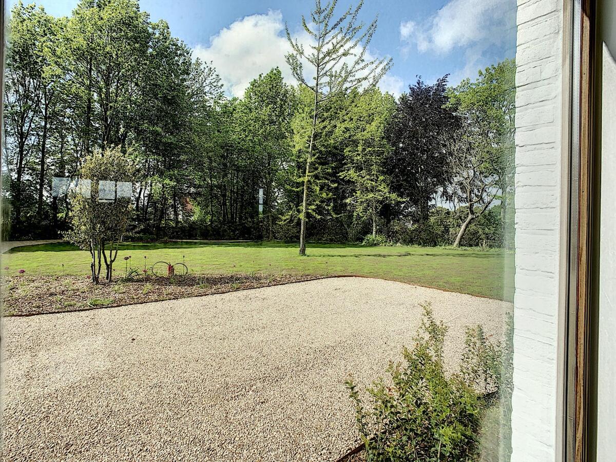 Exclusieve villa te huur in Kruishoutem 