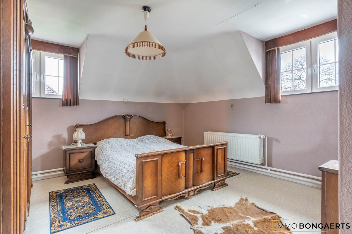 Ruime woning met tuin, garage en 3 slaapkamers in Oudsbergen . 