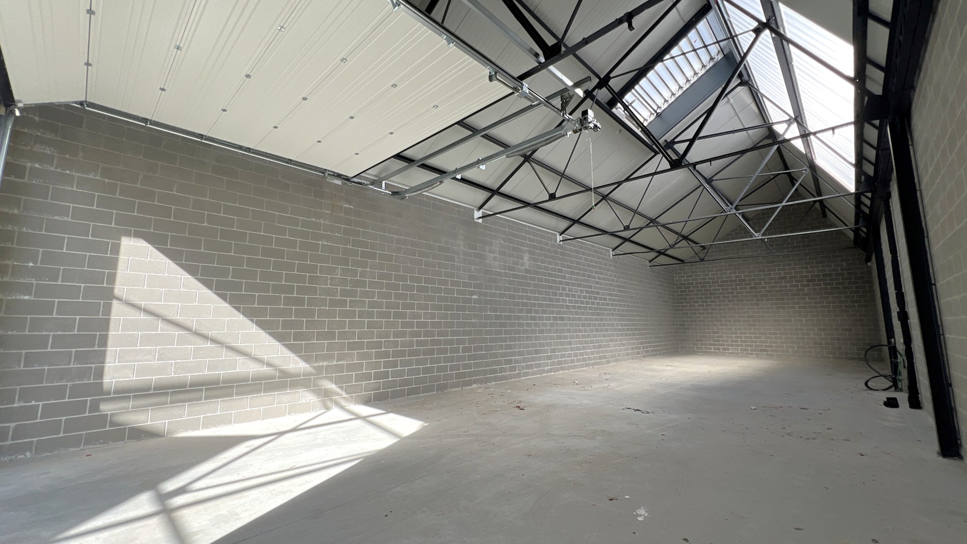 Nieuwbouw opslagruimtes te huur nabij N407 in Kalken