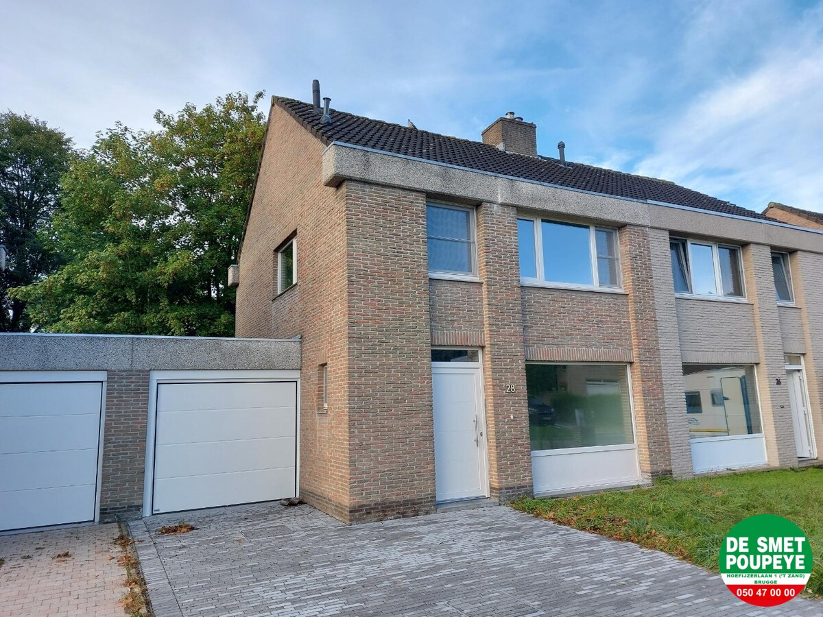 Instapklare halfopen woning 