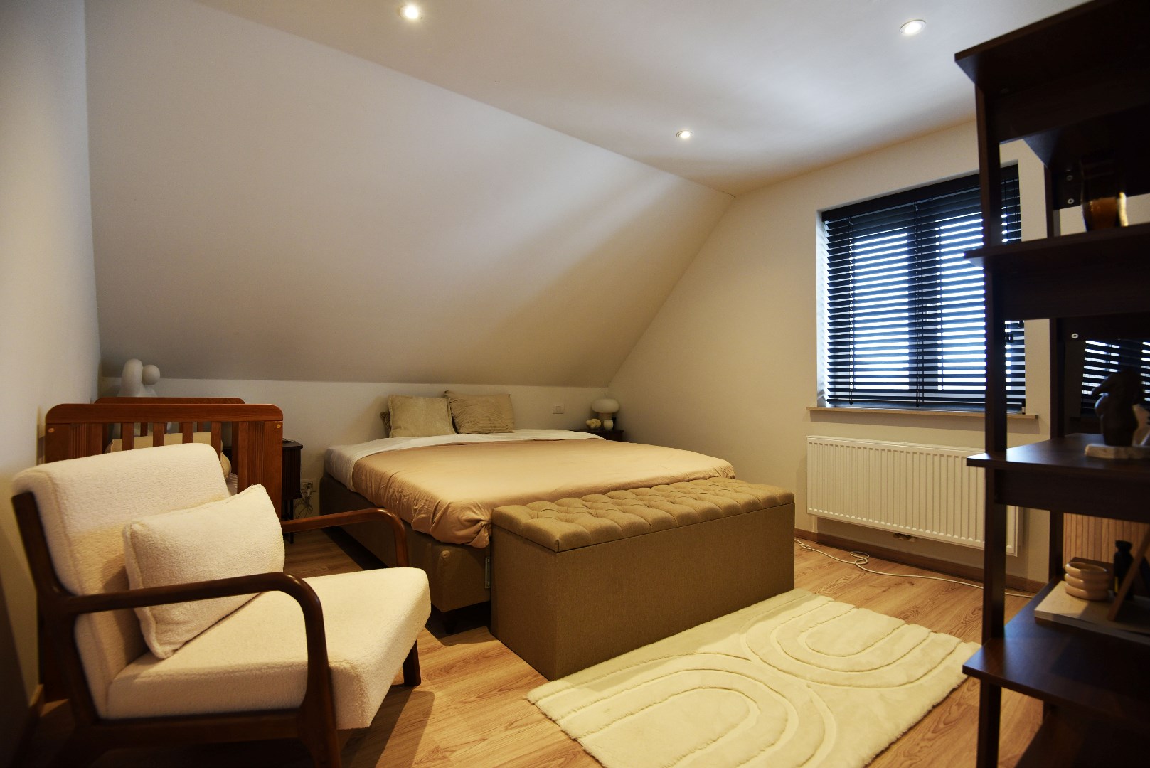 Recente woning met 3 slpks en tuin te Adegem 