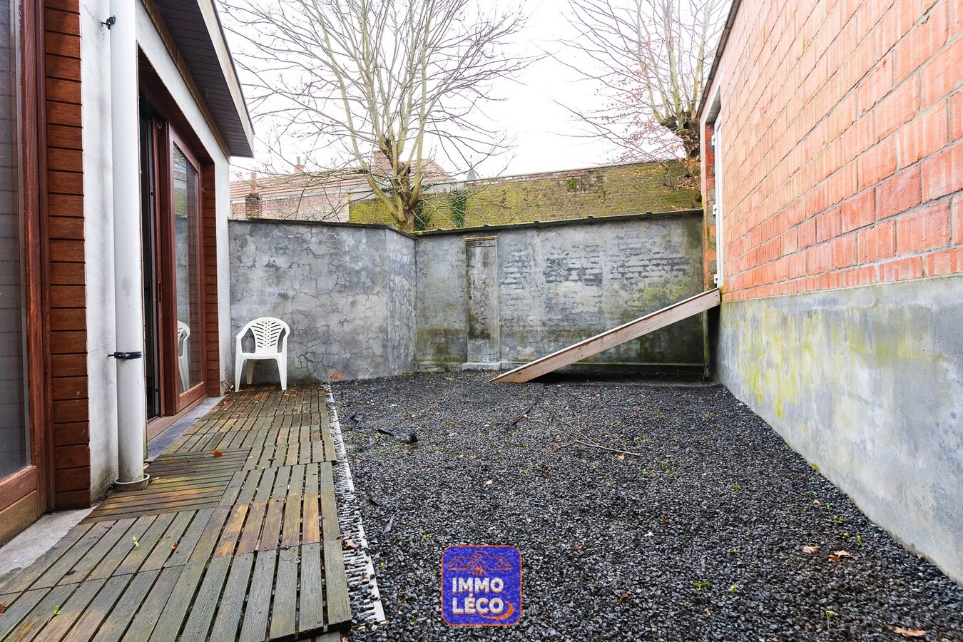 Immeuble composé de 5 appartements ! Rendement min 7,5% de rentabilité net ! 