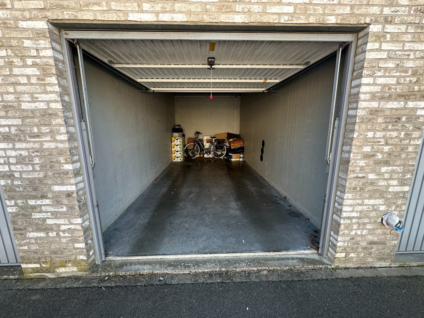 private garage bij appartement