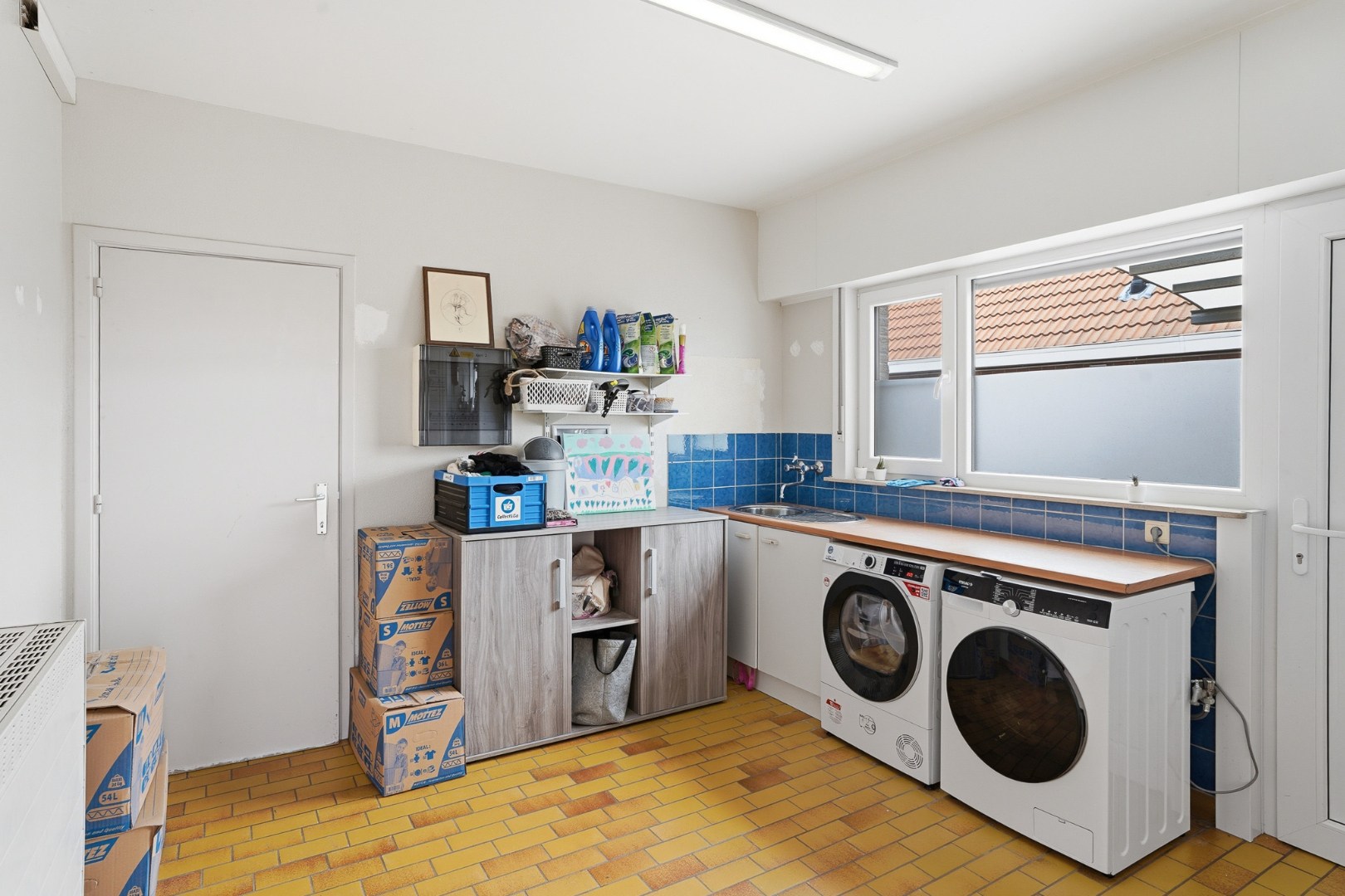 Volledig instapklare bungalow met praktijkruimte 