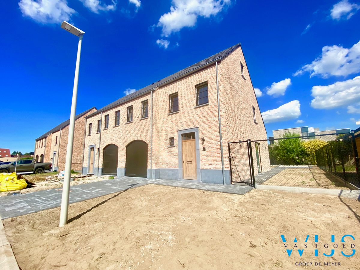 Prachtige nieuwbouwwoning te ERTVELDE ! 