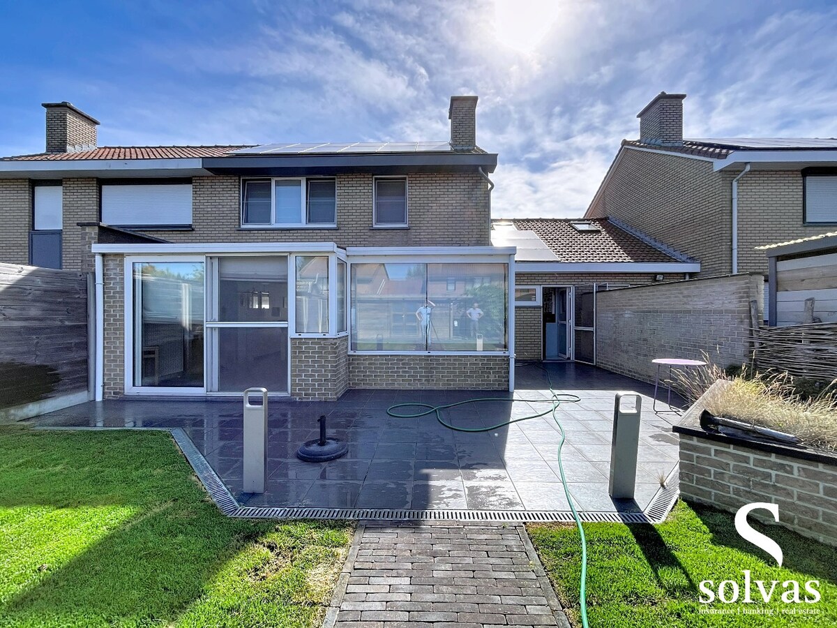 Gerenoveerde woning te Damme! 
