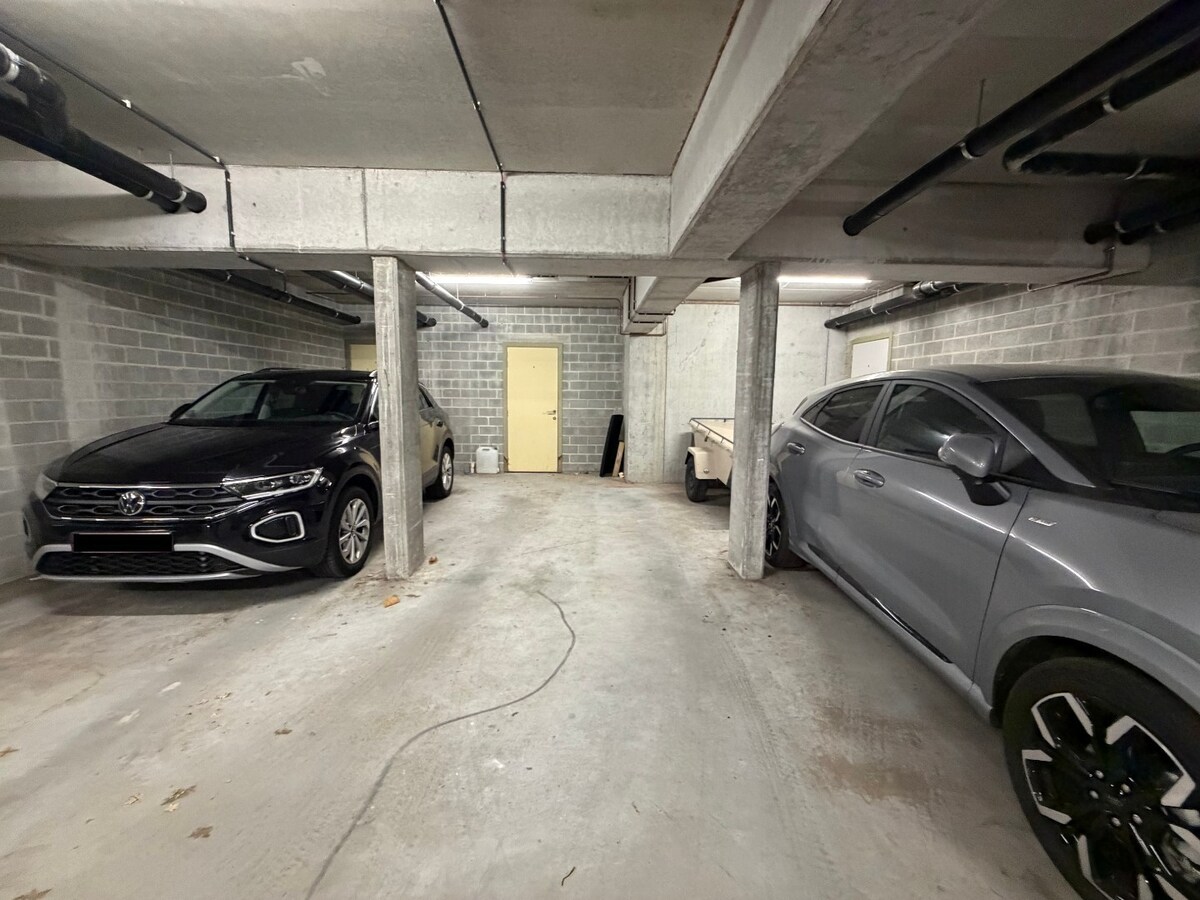 Gelijkvloers 1-slpk appartement nabij voorzieningen 