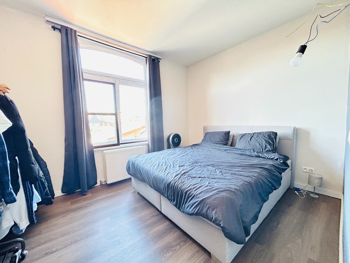 Centraal gelegen ruime woning in Wevelgem te koop ! 