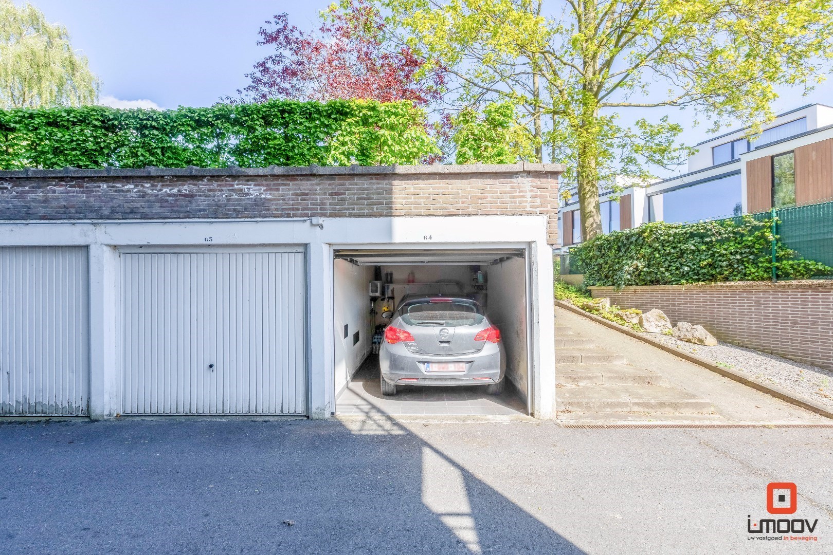 Te koop in Sint-Amandsberg