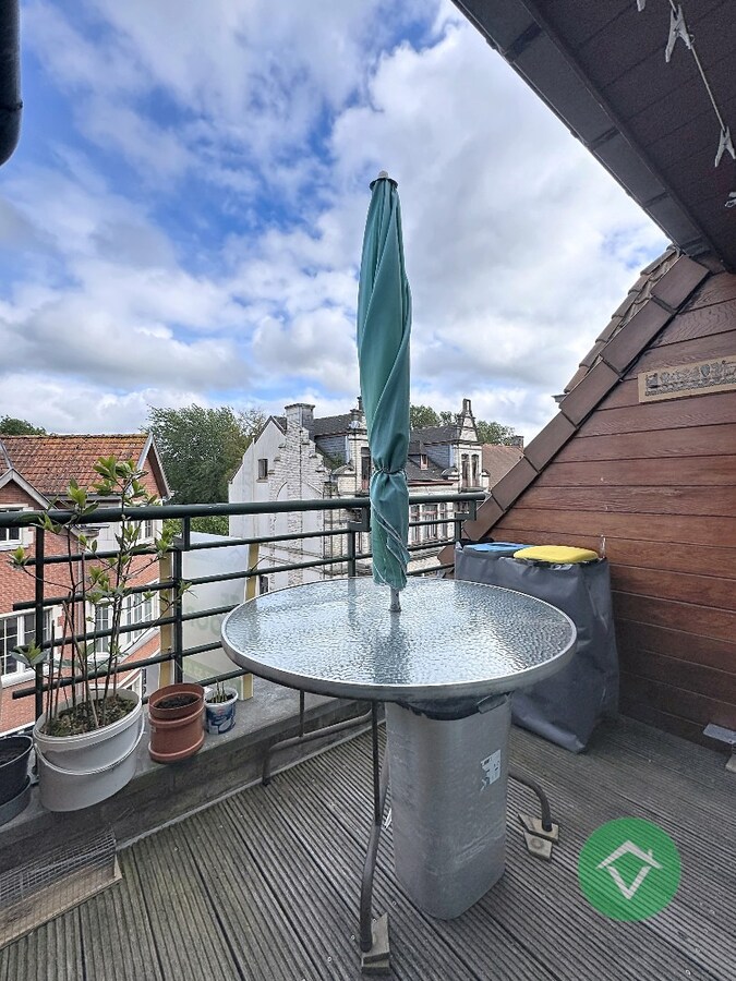 Instapklaar appartement met 4 slaapkamers en 2 badkamers in centrum Gistel 