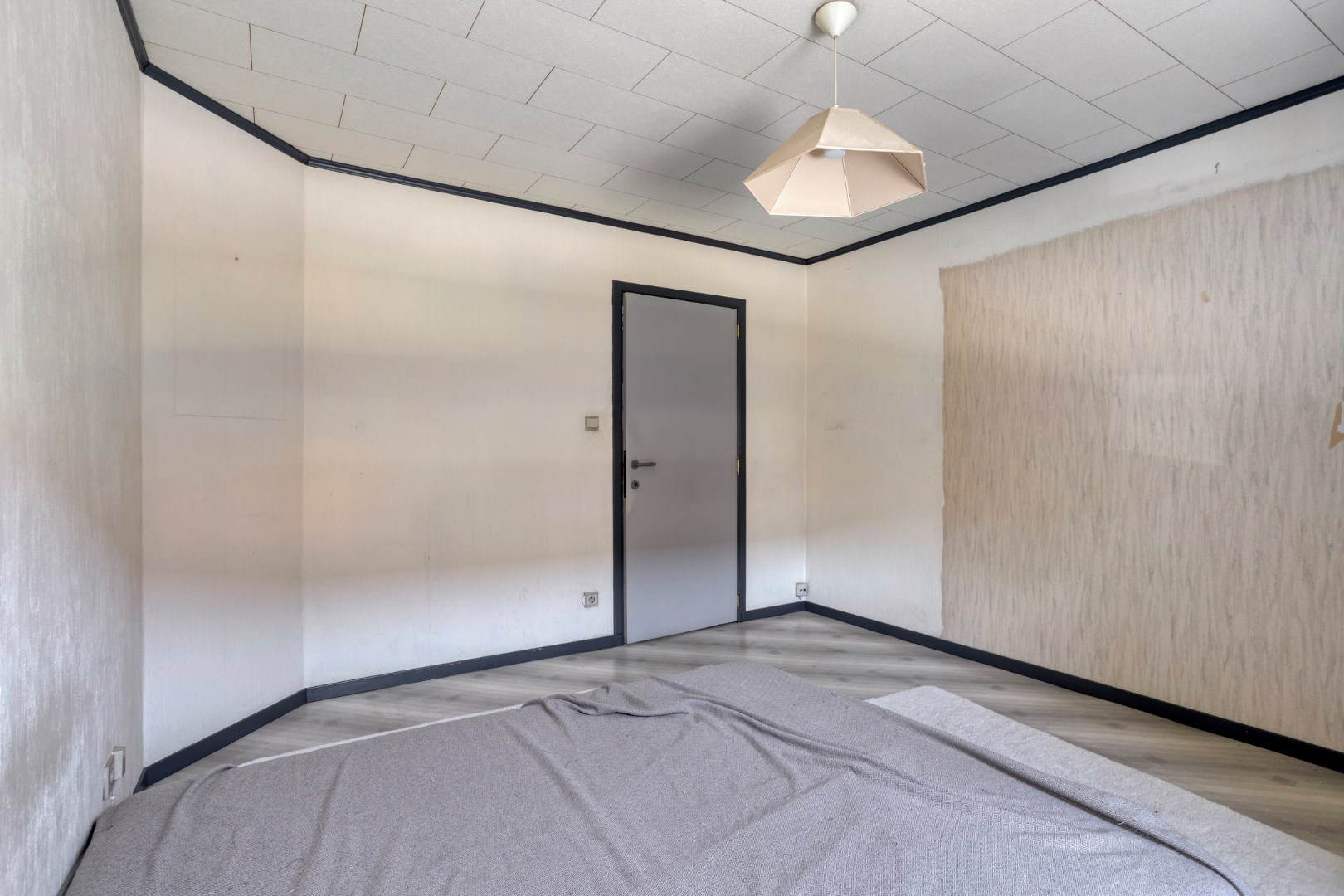 Centraal gelegen rijwoning in Kessel-Lo met parking - EPC 246 kwh/m² 