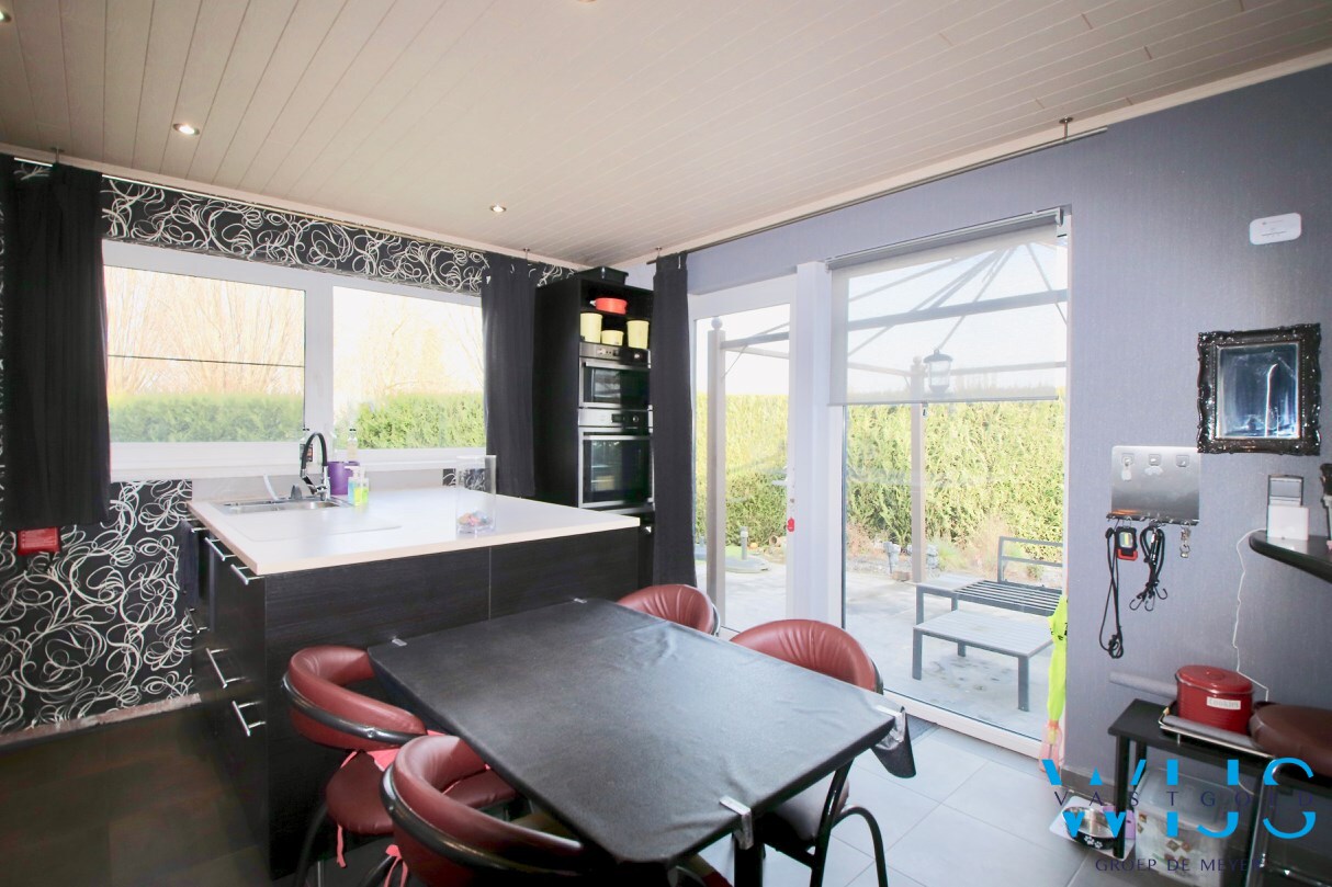 Landelijk gelegen halfopen bebouwing te Assenede 