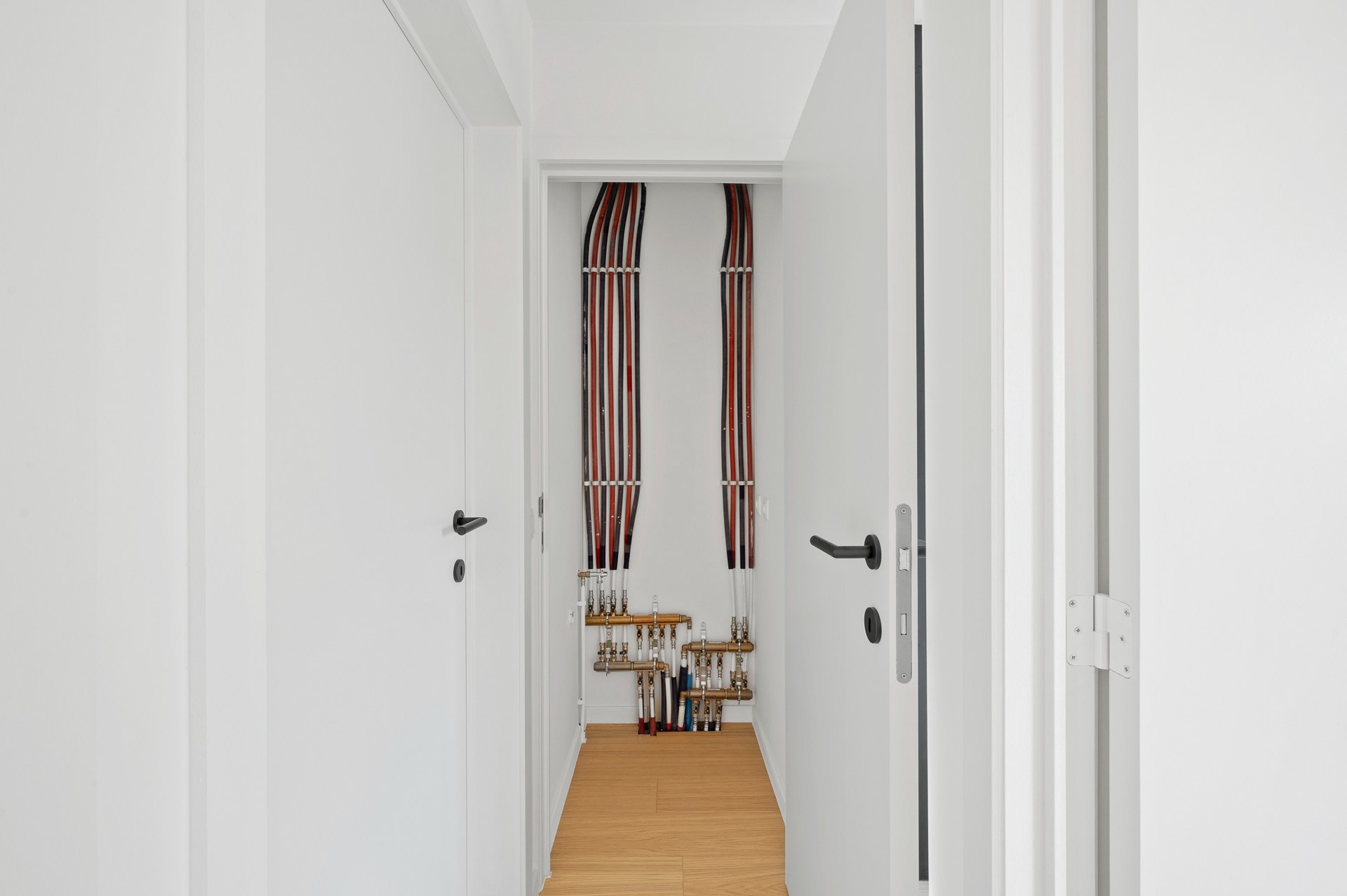 Belle maison rénovée avec 3 chambres à Heist, proche du centre et de la plage. 