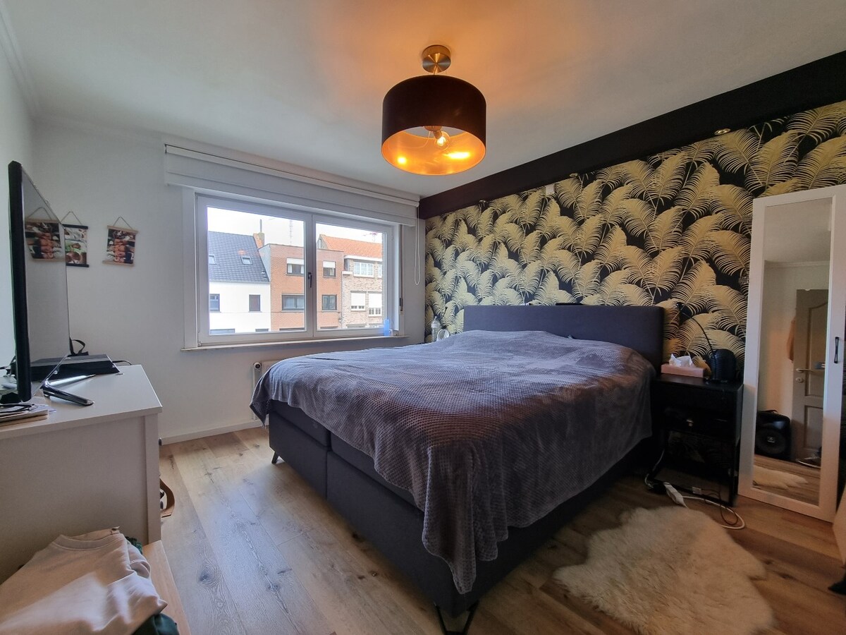 Aangename gezinswoning met tuin, garage &amp; achteruitgang - Heist 