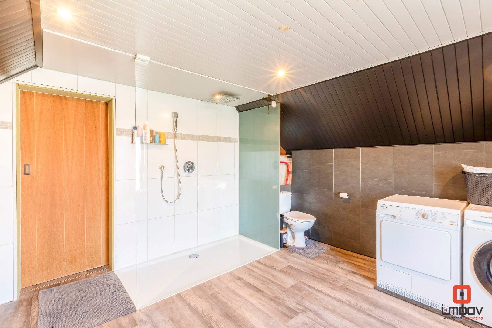 Instapklare woning met tuin in rustige buurt 