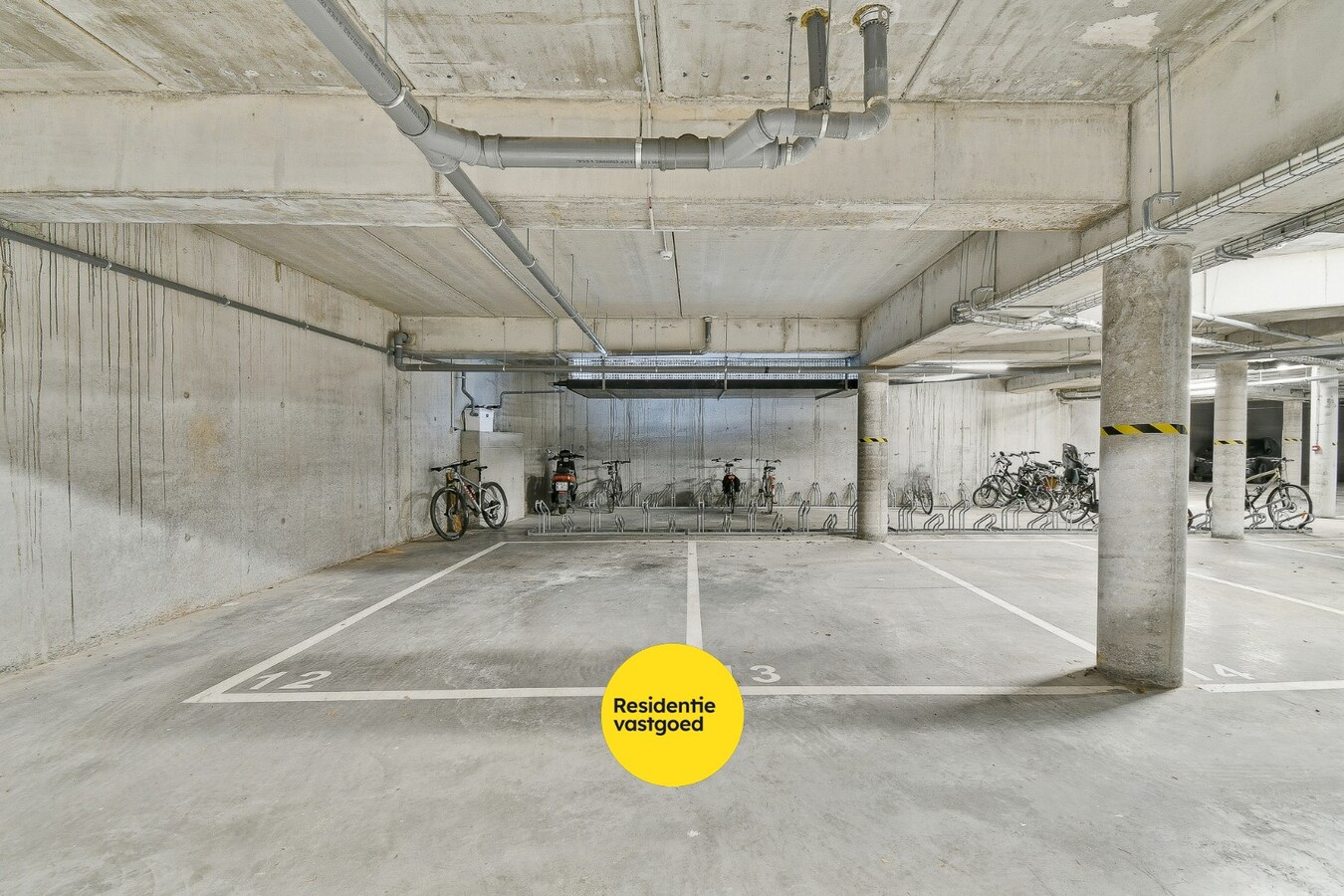 Te koop parkeerplaats - Gistel