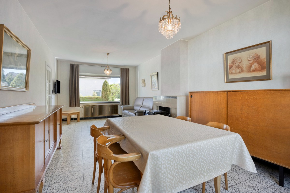 Half open bebouwing met 3 slaapkamers, zuid/west georiënteerd tuin op super ligging in Kessel-Lo! 