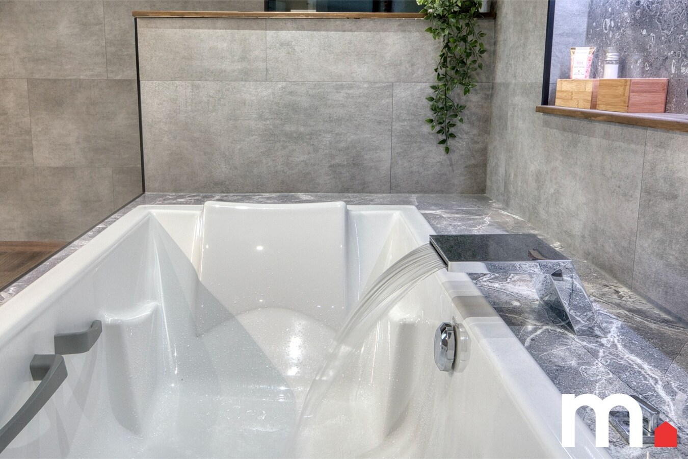 Instapklare woning te Kuurne op 405 m² met 4 Slaapkamers en inpandige dubbele garage! 