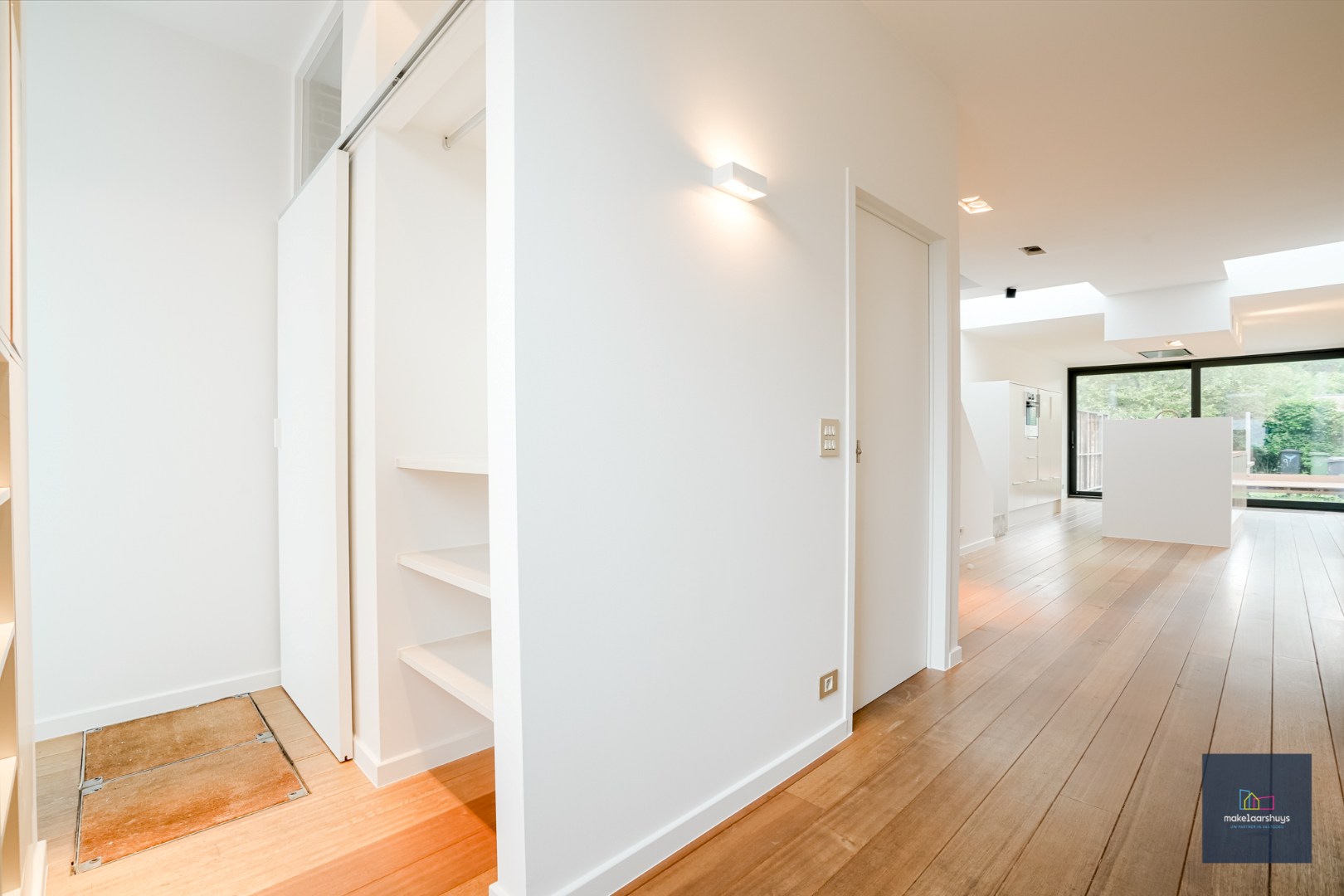 INSCHRIJVEN Instapklare woning MET garage te Gentbrugge 