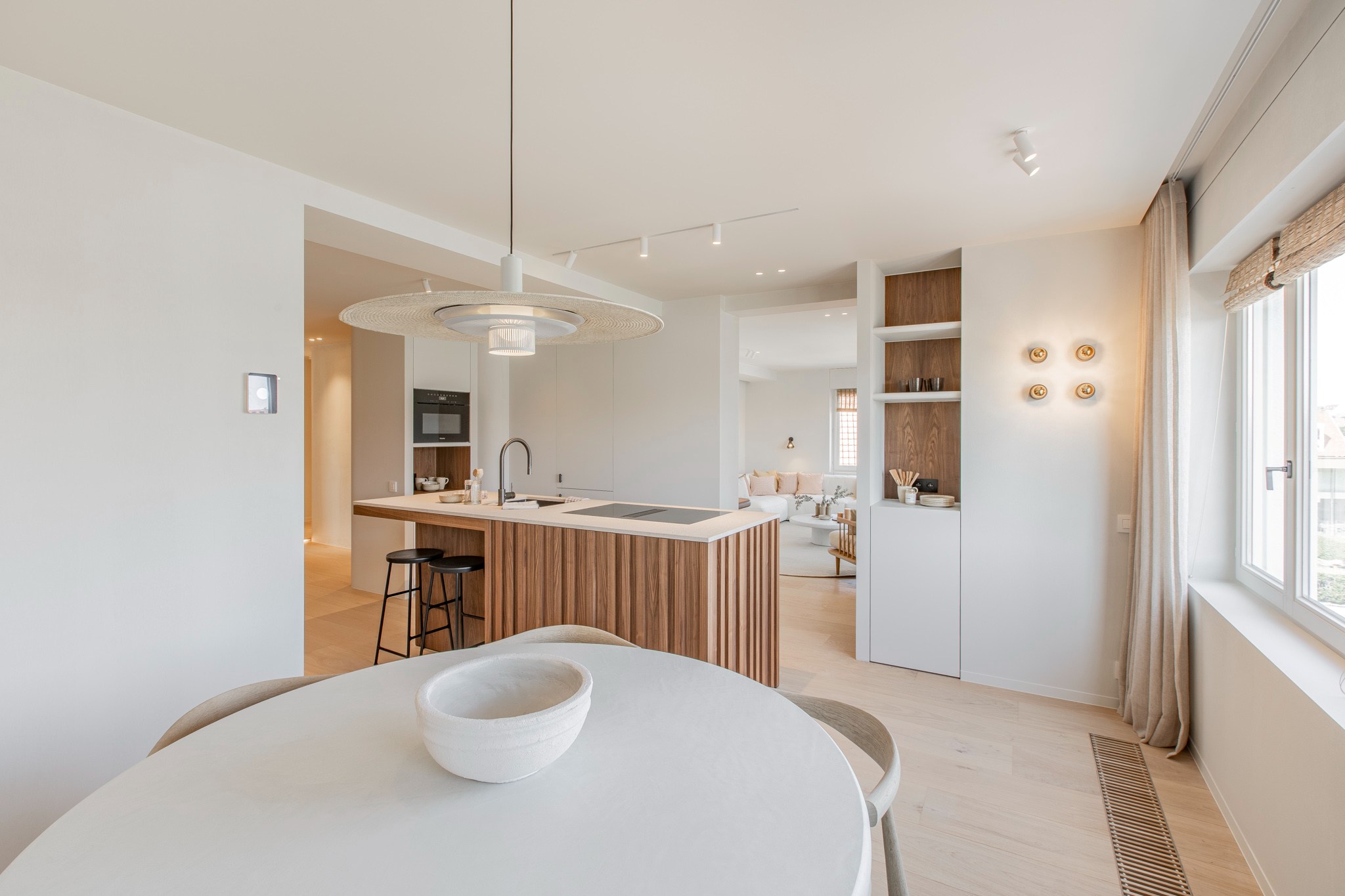 Hoogwaardig afgewerkt appartement met open zichten op het Zegemeer 