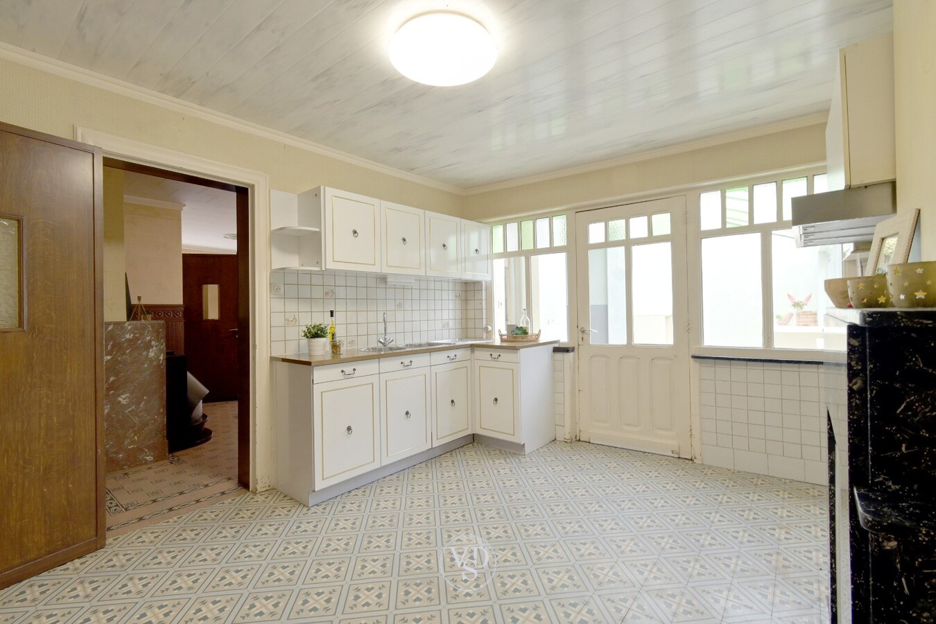 Karaktervolle herenwoning in centrum Asper. 